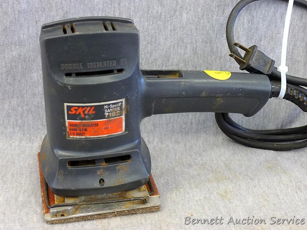 Black and Decker 7448 Type 7 Finishing Sander