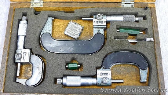 Mitutoyo 0" to 3" micrometer set with digital readouts. Mics have temperature insulated frames and