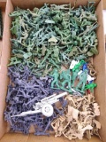Plastic army action figures up to 2-1/2