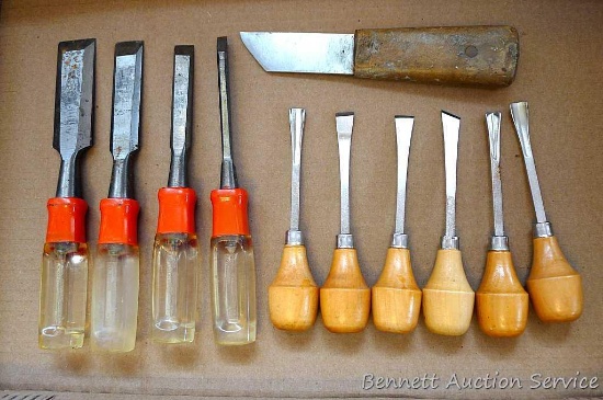 Four piece set of Stanley wood chisels up to 1"; six piece carving set, 5-1/4" long; more.