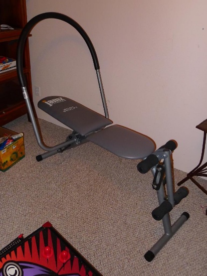 Jamz Fitness Body Sculpt workout bench is approx. 5' long.