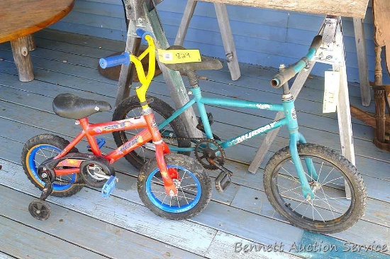 Huffy and Murray kids bicycles. Bigger bike is 45" long and 29" high; smaller is about 33" x 28"