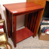 Cute little newer Mission style side table measures 12
