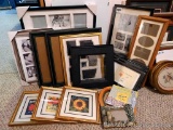 New and lightly used photo frames up to 20