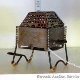 Really cool Angelus-Campfire Bar-B-Q Marshmallow Toaster stands only 4-3/4