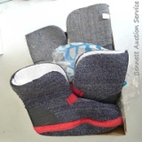 Boot liners 25% wool made in Canada size 11; boot liners 50% wool size 10.
