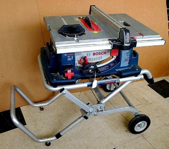 Bosch 4100, 10" table saw has miter gauge, heavy duty fence, push stick, side storage for extra