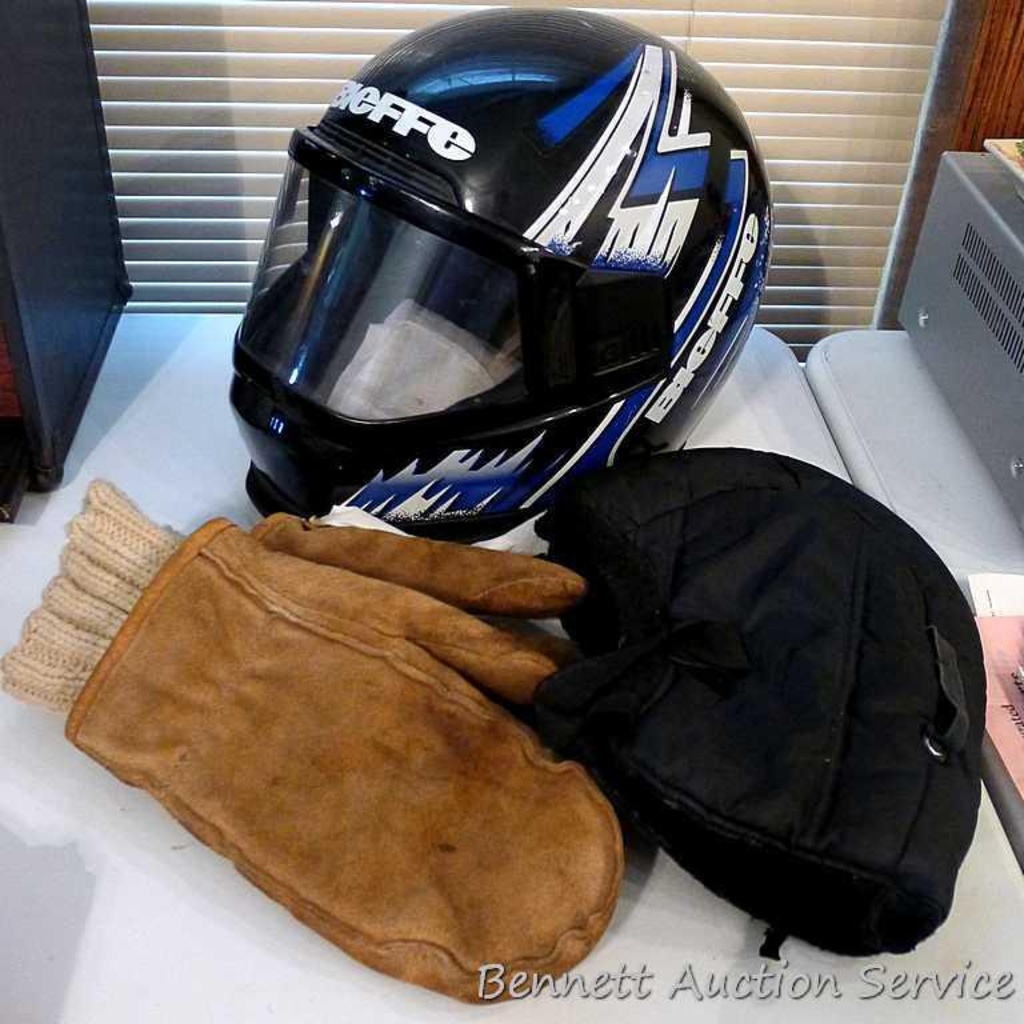 Bieffe snowmobile helmet with face 