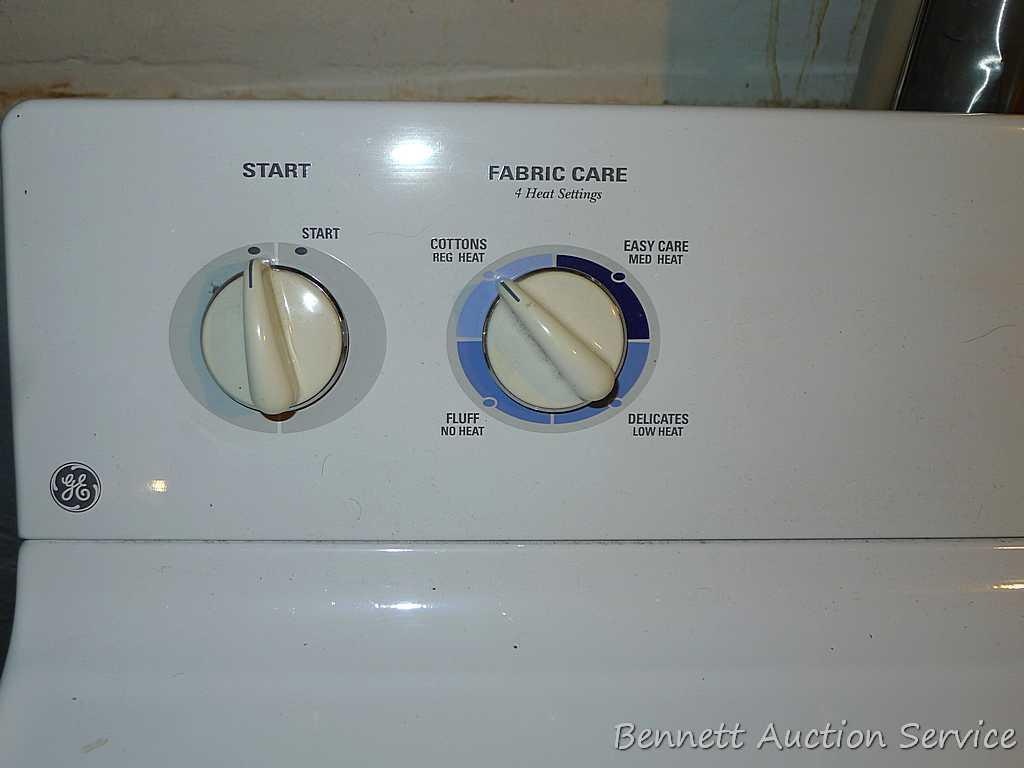 GE extra large capacity electric dryer has 6 Clothes Care cycles. Model  DBXR463ED1WW. Dryer has | Estate & Personal Property Personal Property |  Online Auctions | Proxibid