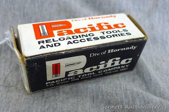 Hornady Pacific 7x57 file type trimmer reloading die with box and wrench. Die marked "P 7MM MAU".