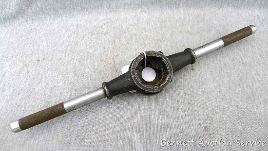 Craftsman threading die handle 14" long. Takes 1-7/16" hex or 1-1/2" dies.
