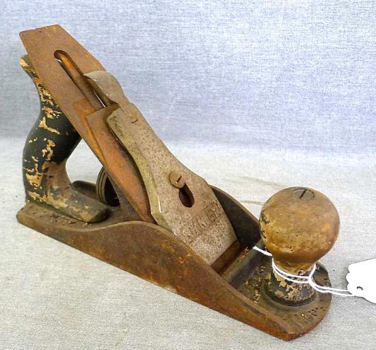 Stanley No. 4 hand plane is about 9-1/2" overall.