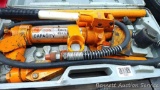 Hydraulic, 4 ton, body-frame repair kit in plastic case. Case measures aprox. 23