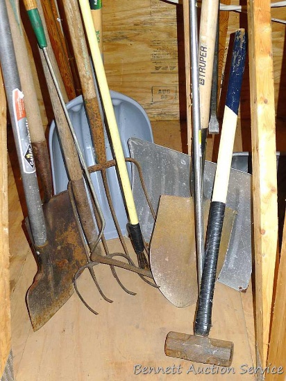 Garant Nordic edger, Do It Best poly grain scoop, Truper spade shovel, 8 lb maul, 5-tine pitch fork,