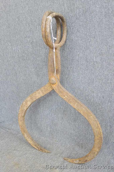Logging tongs are 18" tall when closed and open to around 18".
