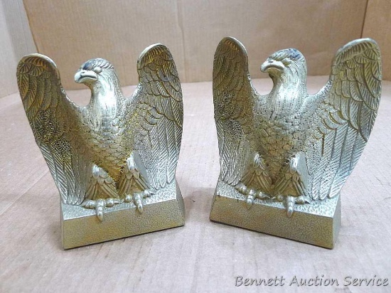 Cast metal eagle bookends stand about 6" tall.