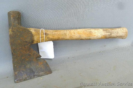 Vintage framing or shingling hatchet. Some chips on handle by head noted, but in otherwise good