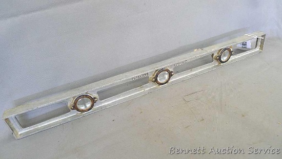 Nice heavy duty 28" Stanley level No.233. All six vials are good as the windows. Body is straight.