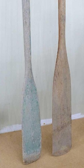 Two oars up to about 78". Great decorations.