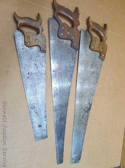 Disston and other carpenters saws up to 29" long, come in two totes, tote about 23" x 14" x 11".