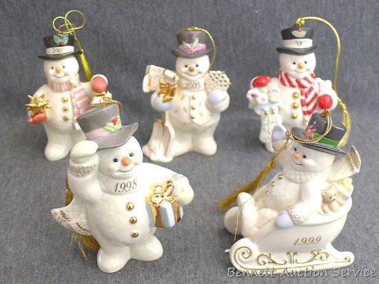 Five Lenox snowman ornaments, taller ones around 4". Look to be in good condition.