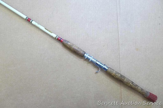 Sturdy vintage Shakespeare Wonderod fishing rod is No. 1031 - 5'-5". Marked EKG. Cork and eyes in