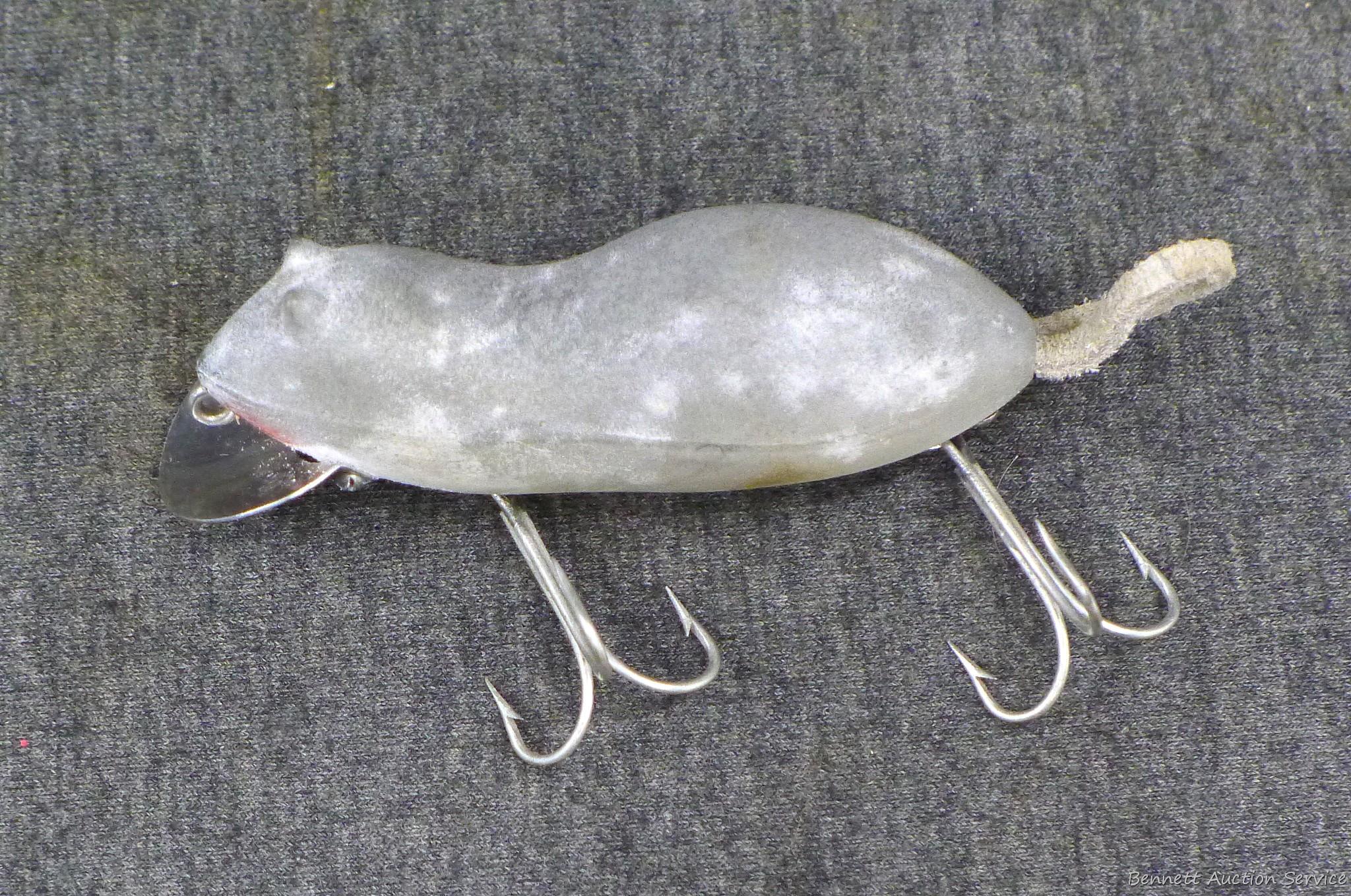 Vintage Heddon Meadow Mouse fishing lure is about