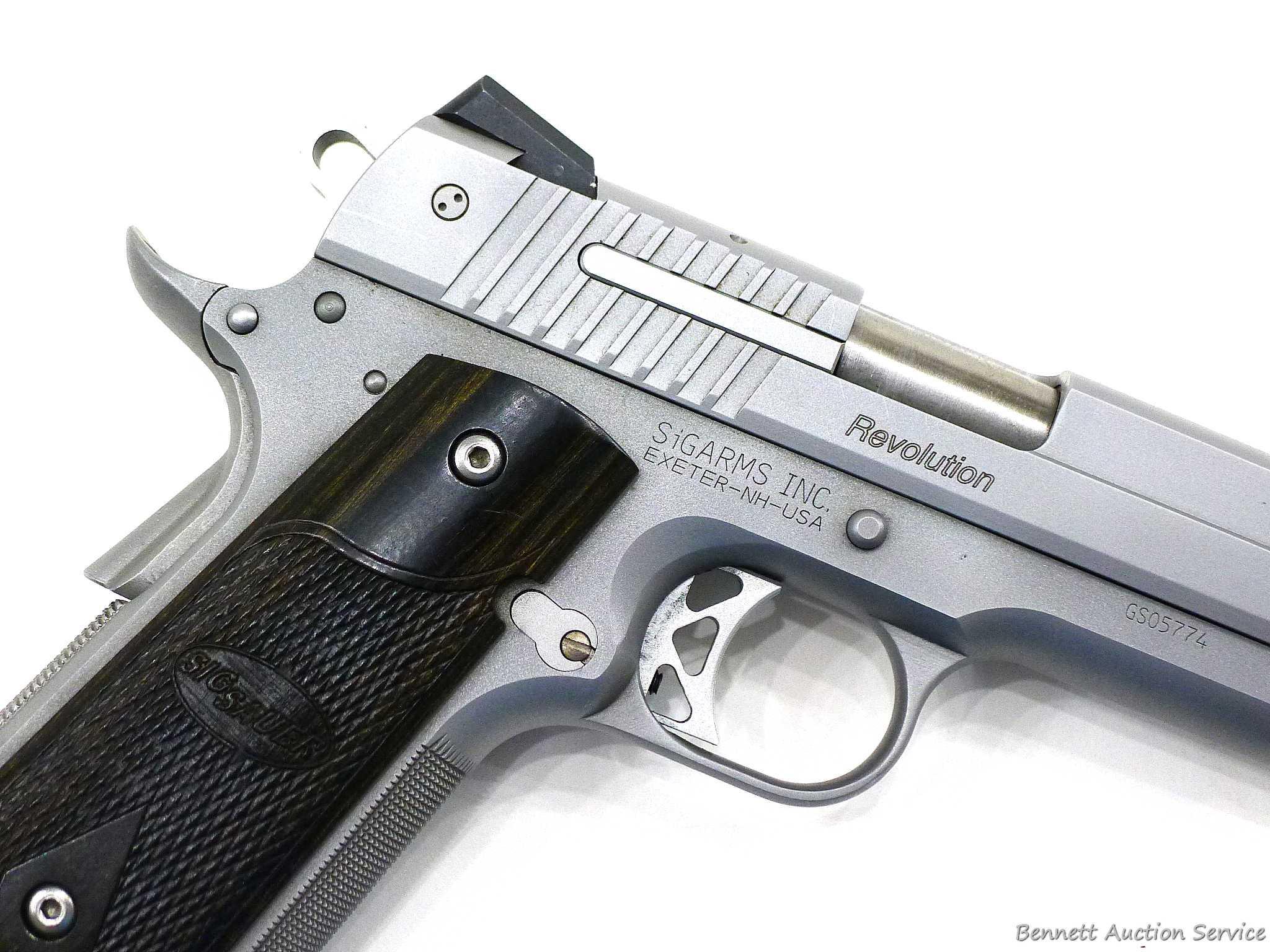 Sig Arms GSR Revolution 1911 pistol in .45 ACP. | Proxibid