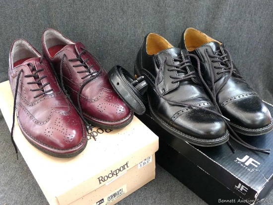 Very nice Rockport 8 1/2 Men's leather dress shoe. Pair of shoes are in good condition along with