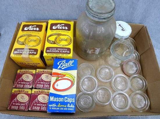 Canning set, wide mouth caps, snap lids, glass lids, and more. Caps are in box still, great for the