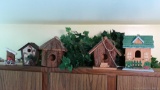 Located at alternate address in Prentice. Five cute birdhouses and some faux ivy. Larger houses