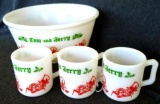 Hazel Atlas, Tom and Jerry Christmas themed mug and serving bowl set. Items are very nice and