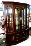 Thomasville Furniture china cabinet is in very good condition and matches dining table, Lot 753.
