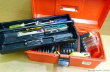 Lockable 16'' tool box with tray. Incl. metric and standard hex wrenches, Craftsman and other