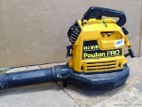Poulan Pro 452 MVB leaf blower. Tank is almost dry but turns over and fires. About 3' long.