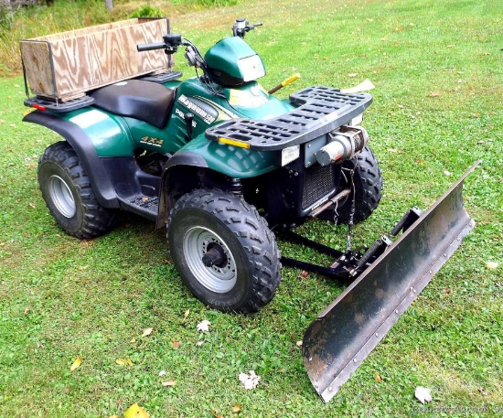 Polaris 4x4 Magnum 500 Liquid cooled 4-wheeler with winch and 5' Cycle Country plow