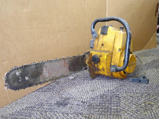 Vintage Sears limbing saw with 12" bar. Gas tank is dry, but saw has good compression when pulled.