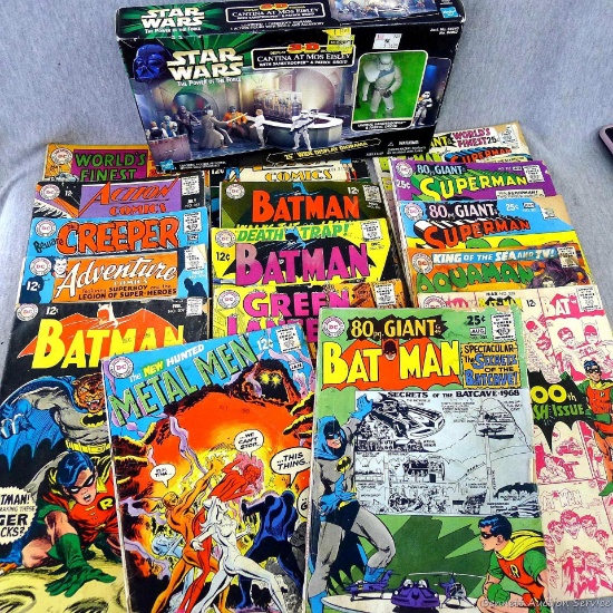 Star Wars 3-D display diorama with storm trooper figurine in original box and a 5" stack of comic