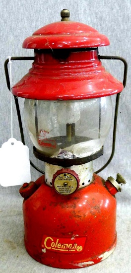 Coleman kerosene lantern, stamped 11 model 200A 62 on bottom, with Coleman and Pyrex on the glass