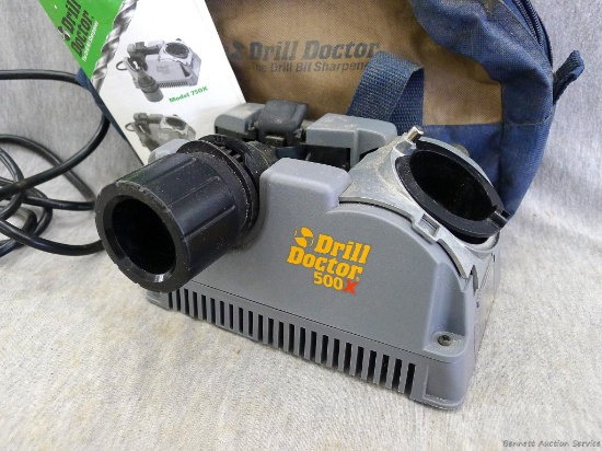 Drill Doctor 500 drill bit sharpener with carry case. Powers up.