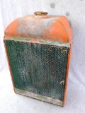Tractor radiator assembly measures approx 20