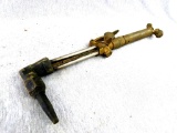 Harris Calorific model 85 torch handle with model 72-2 cutting head. Missing oxygen valve core but