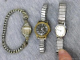 Vintage women's watches including 2 Timex's and a Gruen Precision.