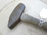 Cross peen hammer with a tight 15