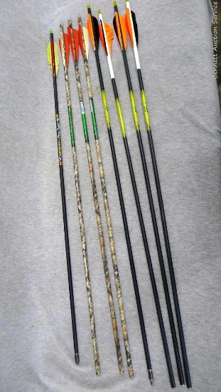 8 Carbon arrows including Wolverine Hunter 6070, CX 300 and Carbon Revolution Xtreme Impact 200.