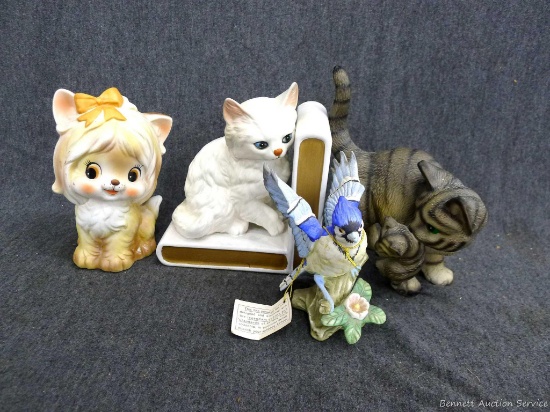 Four Lefton figurines incl three cats and a bird that's part of the Nest Egg Collection. Largest