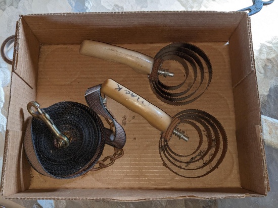 Upstairs, bring help. Horse curry brushes and lead.