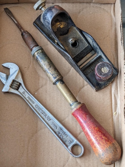 Yankee No. 30-A push screwdriver. 7" hand plane marked Made in USA, blade is marked Dunlap -