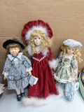 Thee decorator dolls up to 22