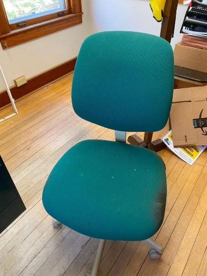 Chair, office, green, no arms